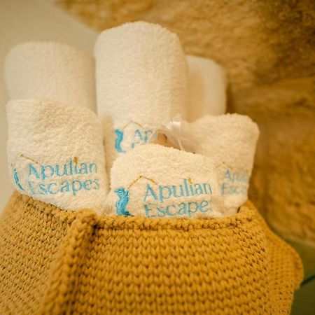Apulian Escapes - Suite Il Fico โปลีญาโนอามาเร ภายนอก รูปภาพ