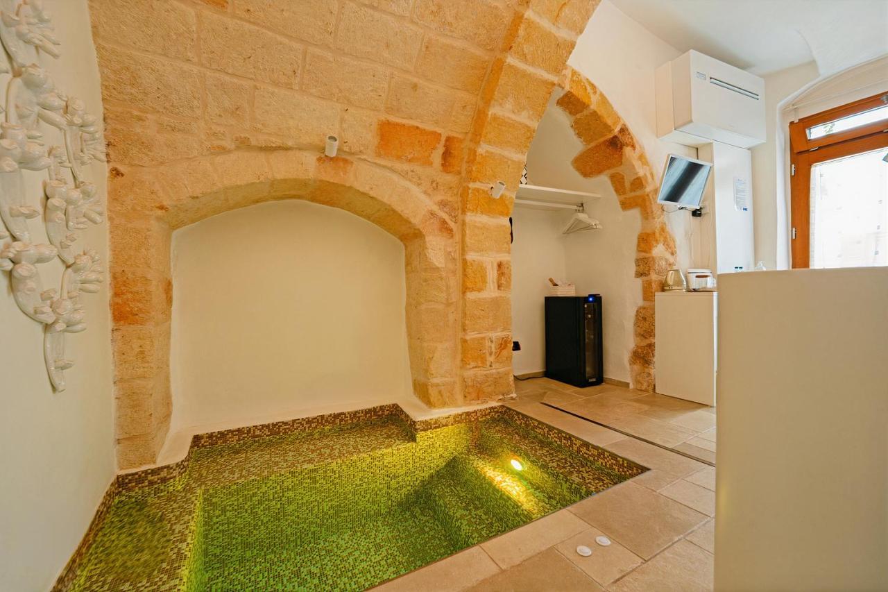Apulian Escapes - Suite Il Fico โปลีญาโนอามาเร ภายนอก รูปภาพ